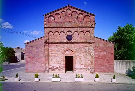 Orotelli (Nuoro), Église de San Giovanni Battista, extérieur: façade